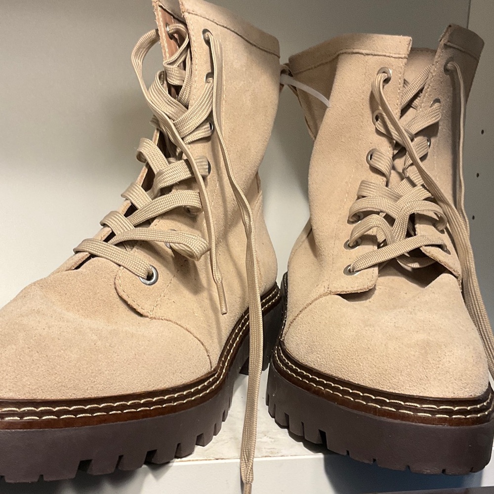 Nordstrom Suede Lace-Up Combat Boots – Sand | Size 8